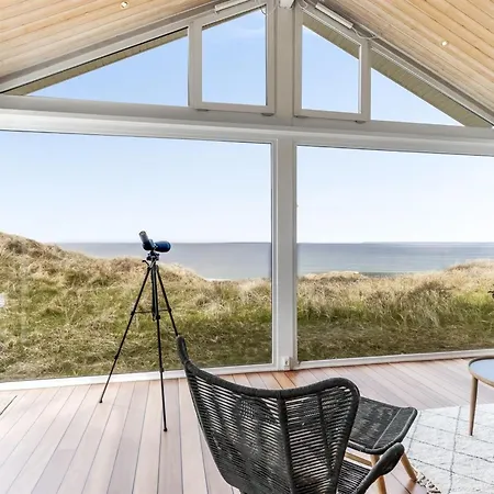 Сasa de vacaciones Aster - 150m From The Sea By Interhome *